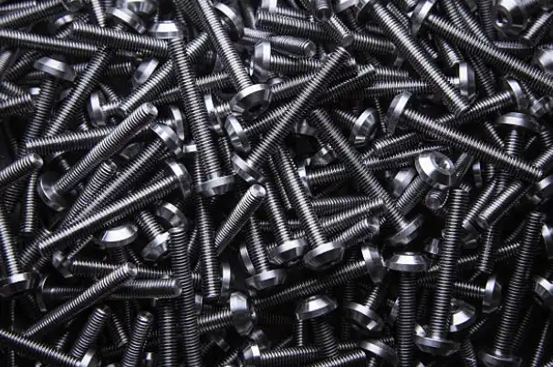 How Are High-Strength Nickel Bolts Manufactured?
